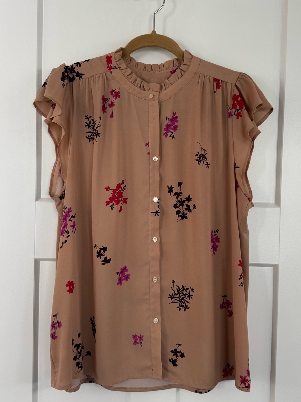 Ann Taylor Women's Floral Ruffle-Trim Button Front Top - Blush